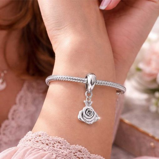 pendant silver rose
