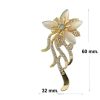 Gold crystal brooch: flower with small diamond
