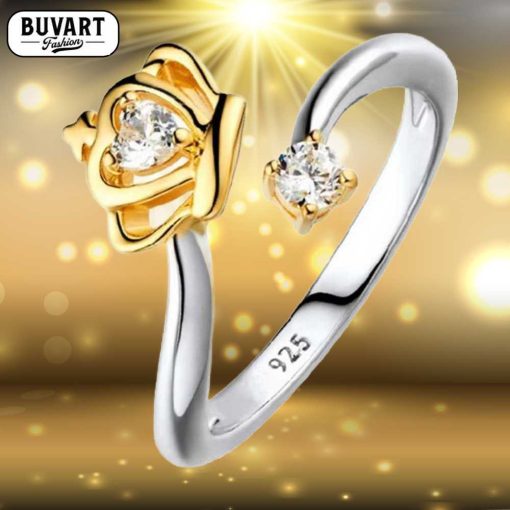 Silver ring with zircons,