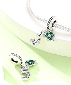 pendant Lucky numbers