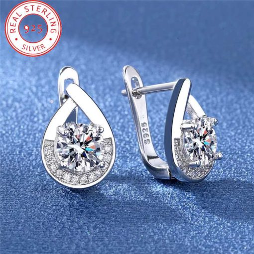 Earing with cirkonije