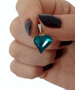 Heart-shaped pendant