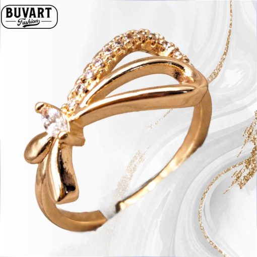 Gold crystal ring zircon