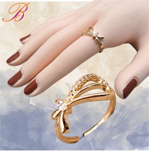 Gold crystal ring zircon