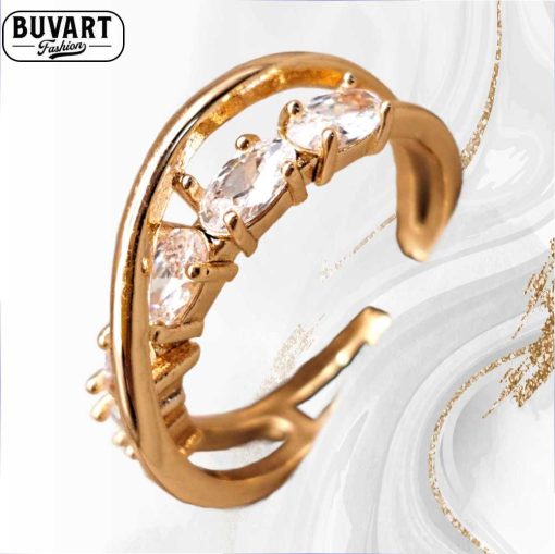 Gold crystal ring zircons