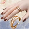 Gold crystal ring zircons