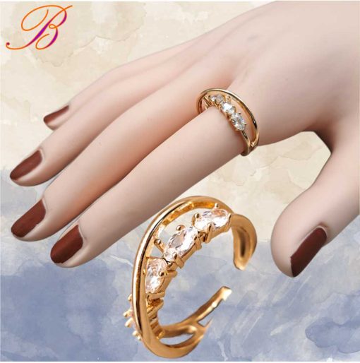Gold crystal ring zircons