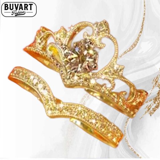 Gold crystal ring with zircon