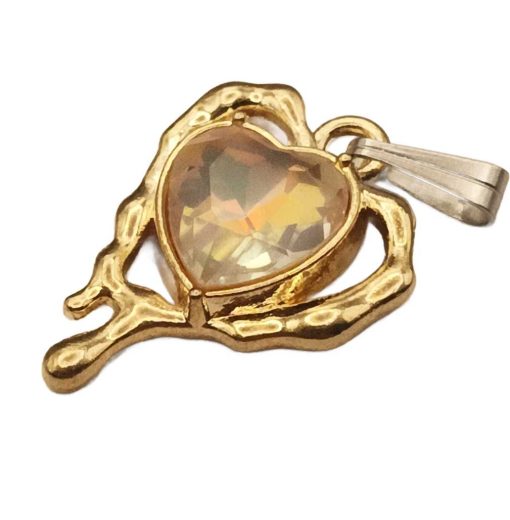 gold retro pendant