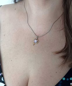 gold retro pendant