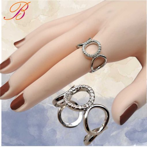 Silver crystal ring
