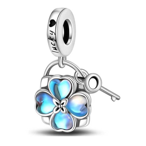 pendant Blue flower