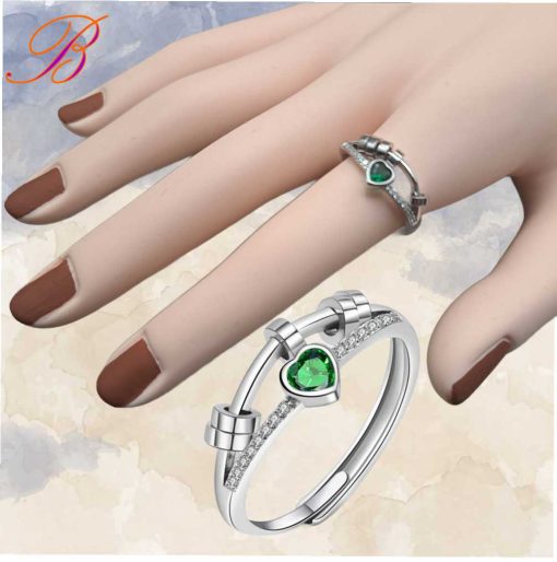 Fancy ring with zircon
