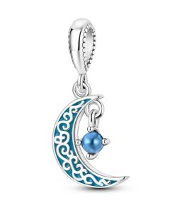 Pendant moon