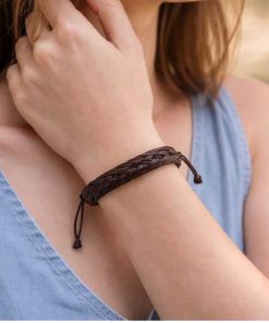 Dark brown leather bracelet