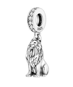 Pendant lion