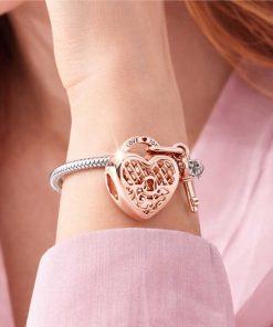pendant: Locked heart