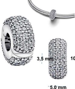 Brilliant Pavé Crystal details