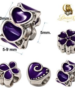 Retro Charms in Purple –Detailed
